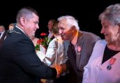 Dostali medale, odnowili małżeńską przysięgę