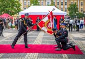 Zaczynał w mundurze moro, do pożarów jeździł żukiem