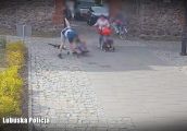 Niebezpieczna szarża rowerzysty