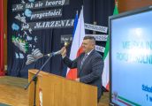 Pierwszy szkolny dzwonek za uczniami
