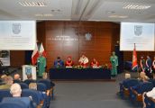 Ślubując uroczyście, wstąpili oficjalnie w szeregi studentów