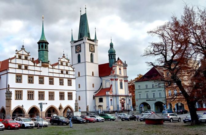 Litomierzyce - Muzeum i Kościół Wszystkich Świętych na Starówce