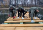 Nowy pomost na jeziorze Rakowe
