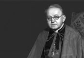 Auto nagle uderzyło w drzewo, ofiara była jedna