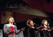 Muzyka, teatr, poezja i film na dodatek
