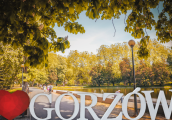 Na Walentynki zapraszamy do parku Róż!