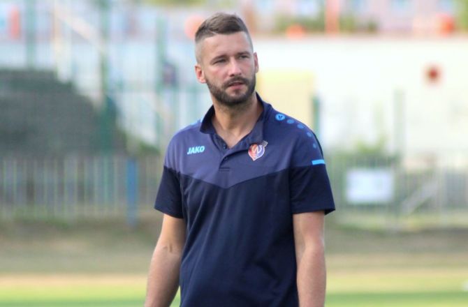 Trener Mateusz Konefał