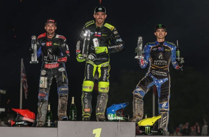 Od lewej: Leon Madsen, Martin Vaculik i Jack Holder