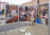 Rzemieślnicy utrwaleni w codziennej pracy