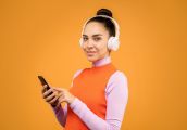 Najpopularniejsze audiobooki - czego słuchają Polacy?