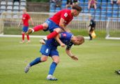 Warta po raz pierwszy na Olimpijskiej, Stilon derbowo