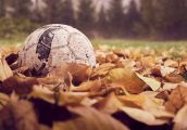 Odzież sportowa na jesień. Czym powinna się wyróżniać?