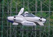 Samochód, który lata i unika korków. Czy to dobry kierunek?