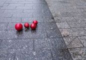 Już nawet bombkom się znudziło…