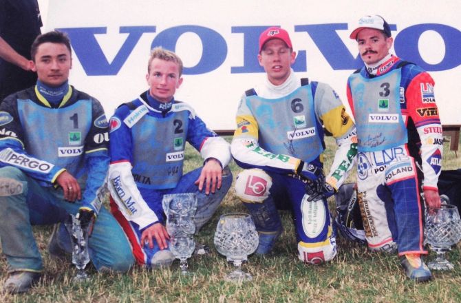 Finaliści VIII memoriału w 2001 roku. Od lewej: M. Staszewski, R. Holta, A. Jonsson i R. Sawina