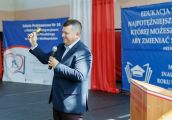 Uczniowie i nauczyciele wrócili do szkół