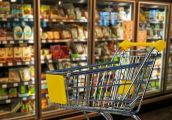 Sklepy omijają przepisy dotyczące stoisk z alkoholem