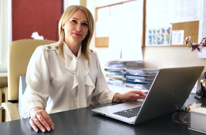 Dyrektor Justyna Szczepanik