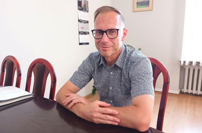 Dyrektor Paweł Nowacki