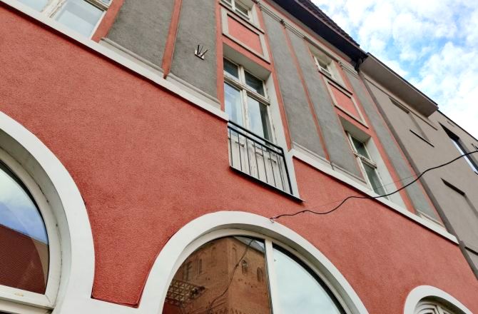 Był zagrożeniem. Miasto sprawę rozwiązało kompromisowo