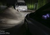 Wycinał katalizator, policjanci wyciągnęli go spod auta