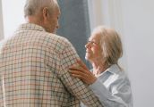 Seniorzy zatańczą z MCK, a zagra im duet TiM Dance