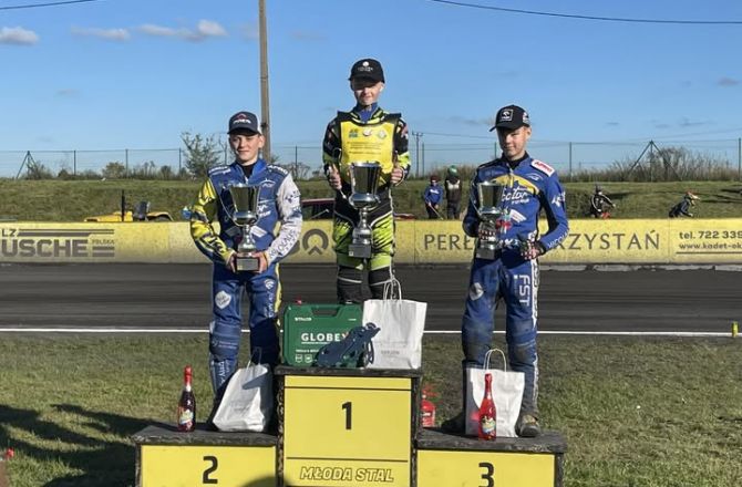 Dwa dni pod rząd stawał na najwyższym stopniu podium