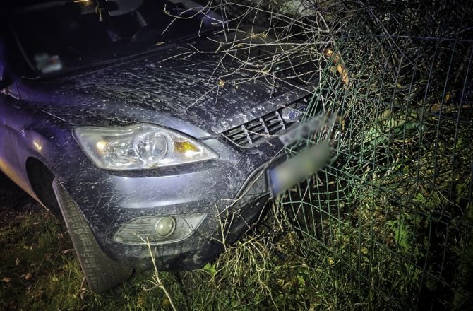 Nietrzeźwy kierowca z sądowym zakazem zatrzymany po pościgu