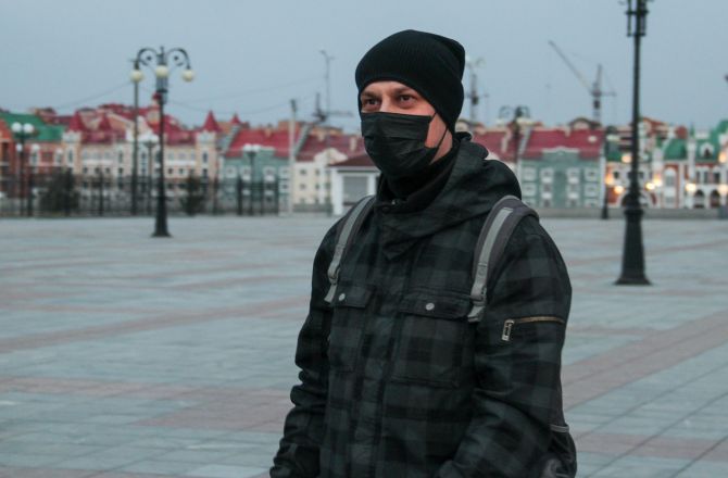 Masz nawracające krosty na głowie lub twarzy?