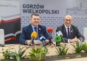 Gorzowscy urzędnicy będą rozdawać biało-czerwone flagi