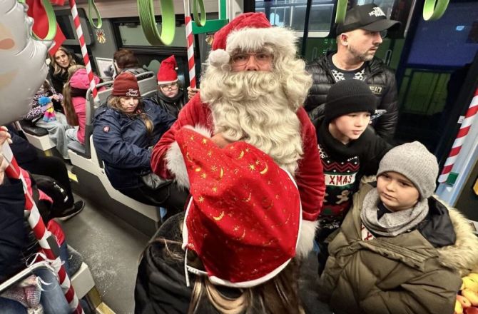 Tramwaj gotowy, Mikołaj właśnie się szykuje