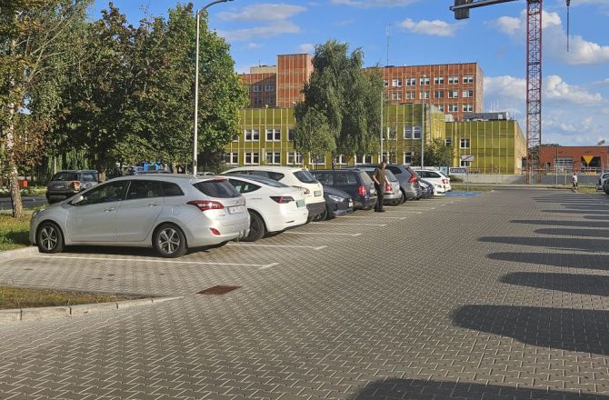 Parking przy szpitalu nie może być płatny. Podpisz petycję!