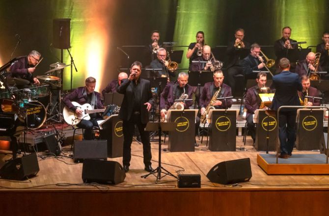 Grupa muzyków powodowana pasją