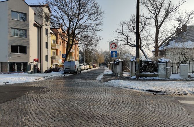 Czują się wykluczeni komunikacyjnie. Napisali petycję
