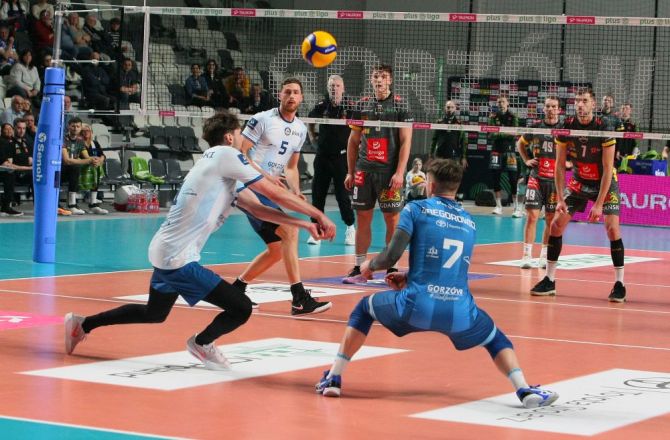 Przedziwny mecz, po którym pozostał niedosyt