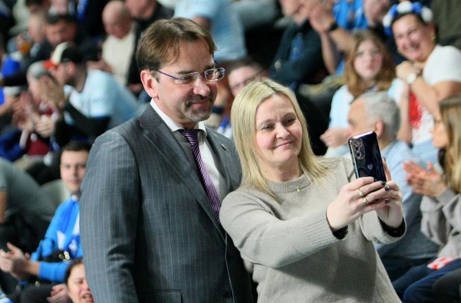 Kibice bawili się świetnie, zabrakło tylko zwycięstwa - GALERIA