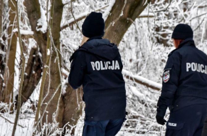 Niosą pomoc bezdomnym. Każdy z nas powinien reagować!