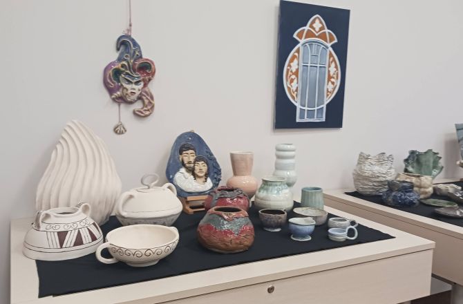 Uroda liści zaklętych w glinę i nie tylko liści